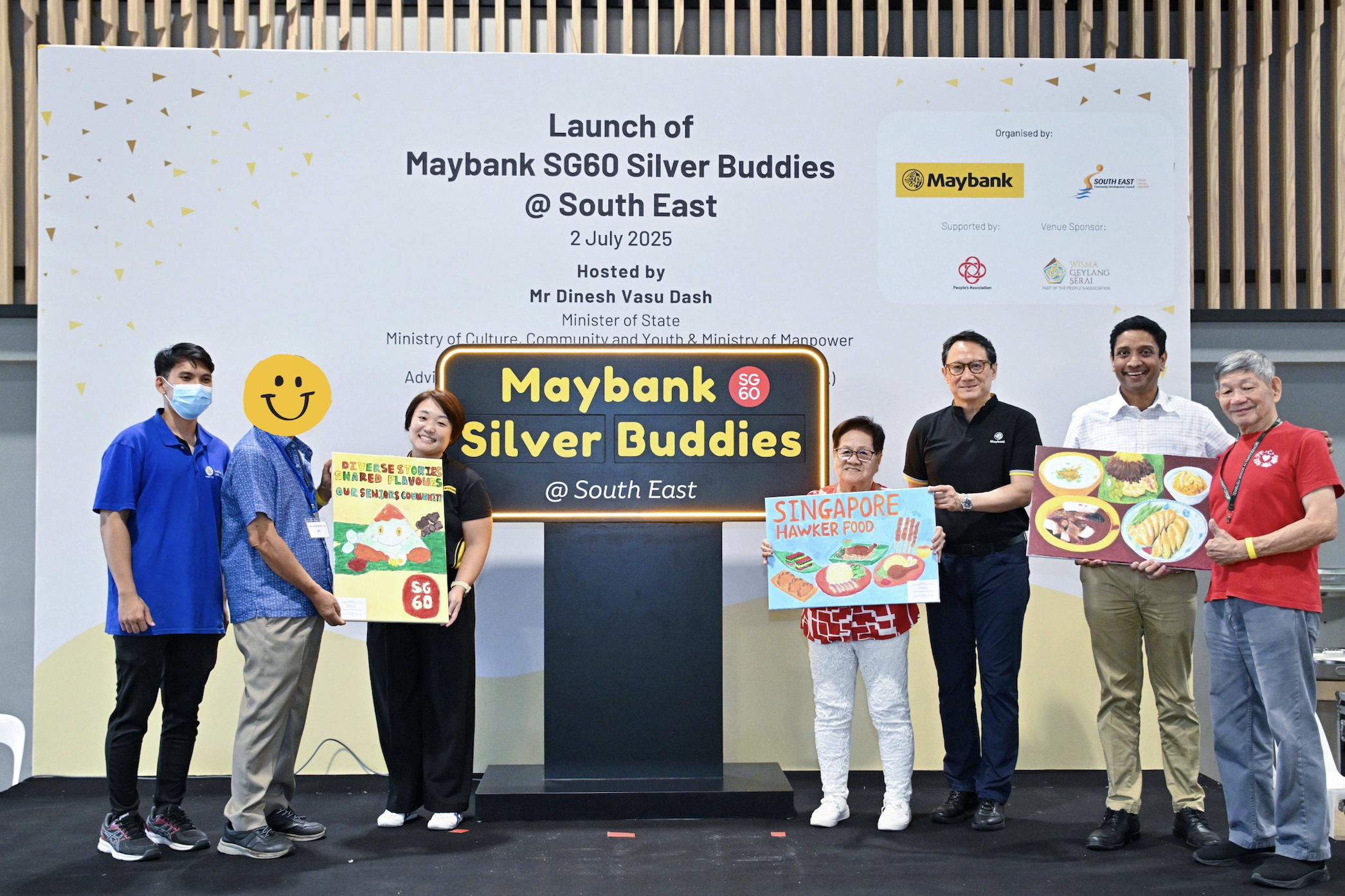 On stage SSA's token of appreciation